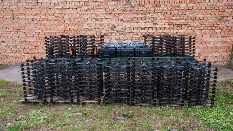 Міжрегіональний координаційний гуманітарний штаб передав «Азову» та 71-й єгерській бригаді нову партію дронів для фронту