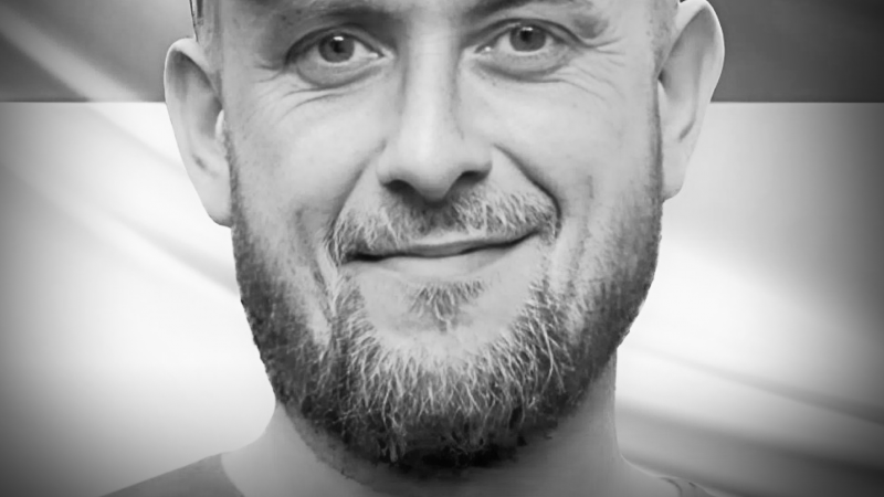 Сьогодні Вінниця прощається з розвідником Збройних сил України Олександром Кривим