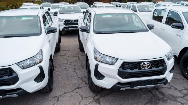 Ще 30 нових авто передає Міжрегіональний координаційний гуманітарний штаб Захисникам