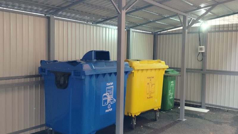 До муніципальної програми роздільного збору відходів приєдналися мешканці ще трьох будинків