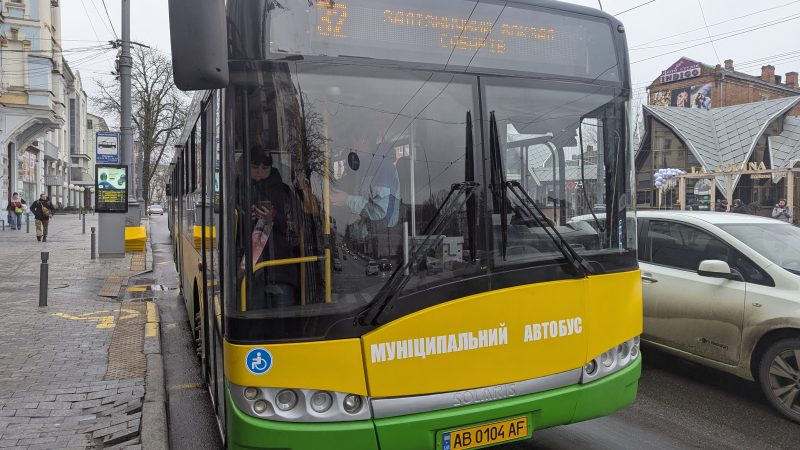 У Вінниці на маршрути №32 та №5 виїхали ще два автобуси Solaris