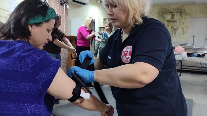 У Вінниці 14 голів правлінь ОСББ пройшли безкоштовне дводенне навчання з надання домедичної допомоги