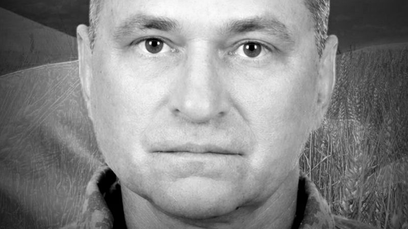 Сьогодні Вінниця прощається з оборонцем України Олегом Рибаком