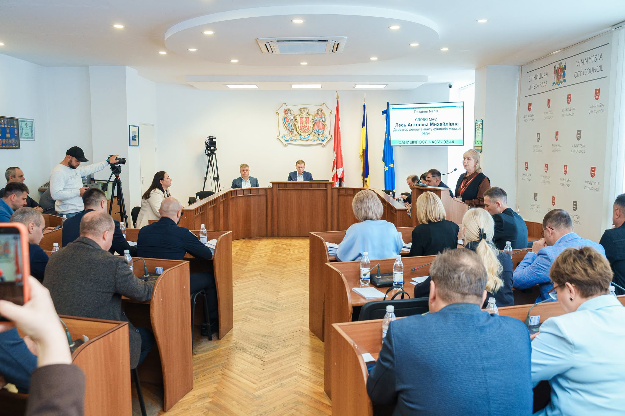 Майже 87 мільйонів на оборону й новий відділ реабілітації: що вирішила вереснева сесія міської ради Вінниці