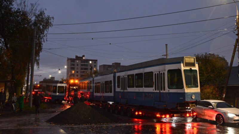 Друга пара Tram 2000 прибула до Вінниці: у вагонах заводська низькопідлогова секція